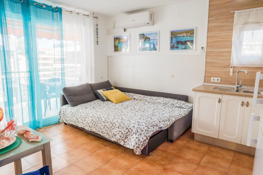 Apartamento En Салоу Екстер'єр фото